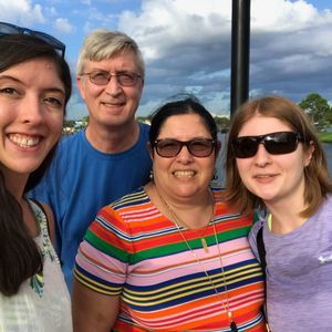 Meet your Posher, Ellen